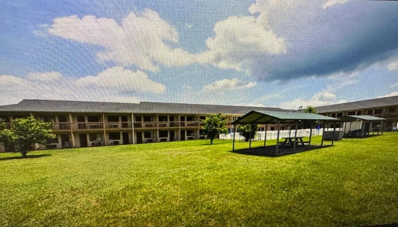 Americas Best Value Inn Canton Extérieur photo